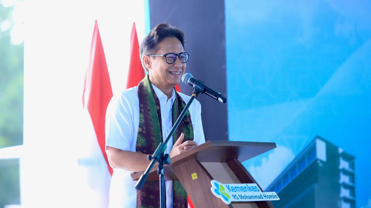 Wacanal Dokter Umum Diizinkan Bedah Caesar, Menkes Cerita Banyak Ibu Daerah Terpencil Meninggal saat Lahiran