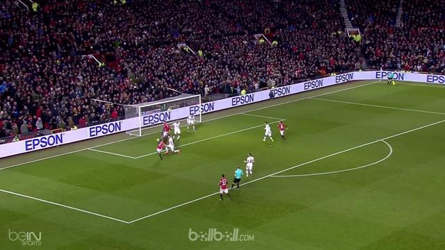 Berita video gol Juan Mata untuk Manchester United ke gawang Watford saat tidak nyaman dengan sepatunya.This video presented by BallBall.