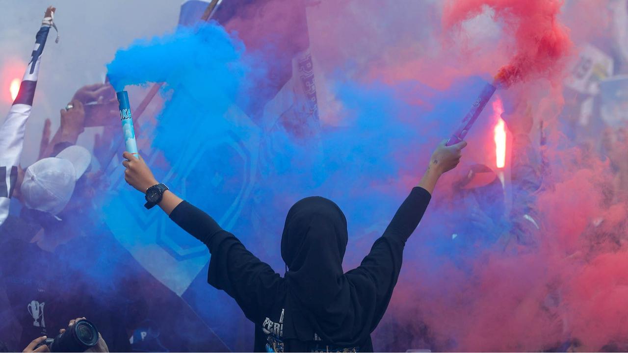 FOTO: Rbuan Boboh Iringi Pawai Persib Bandung