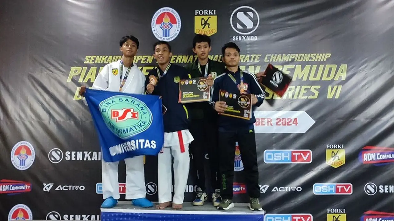 Muhammad Rivan Juara SENKAIDO Open Karate