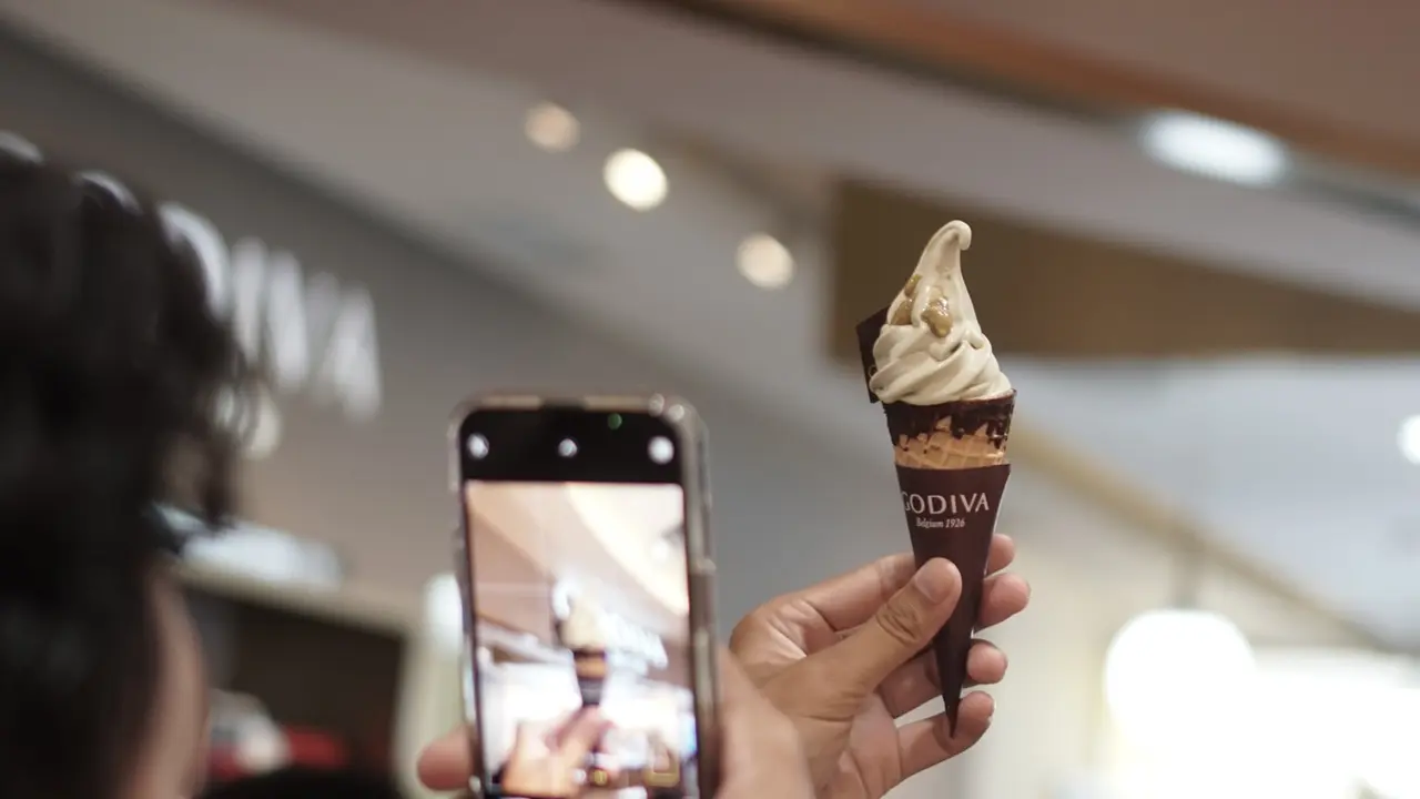 Contoh menu signature terbaru GODIVA