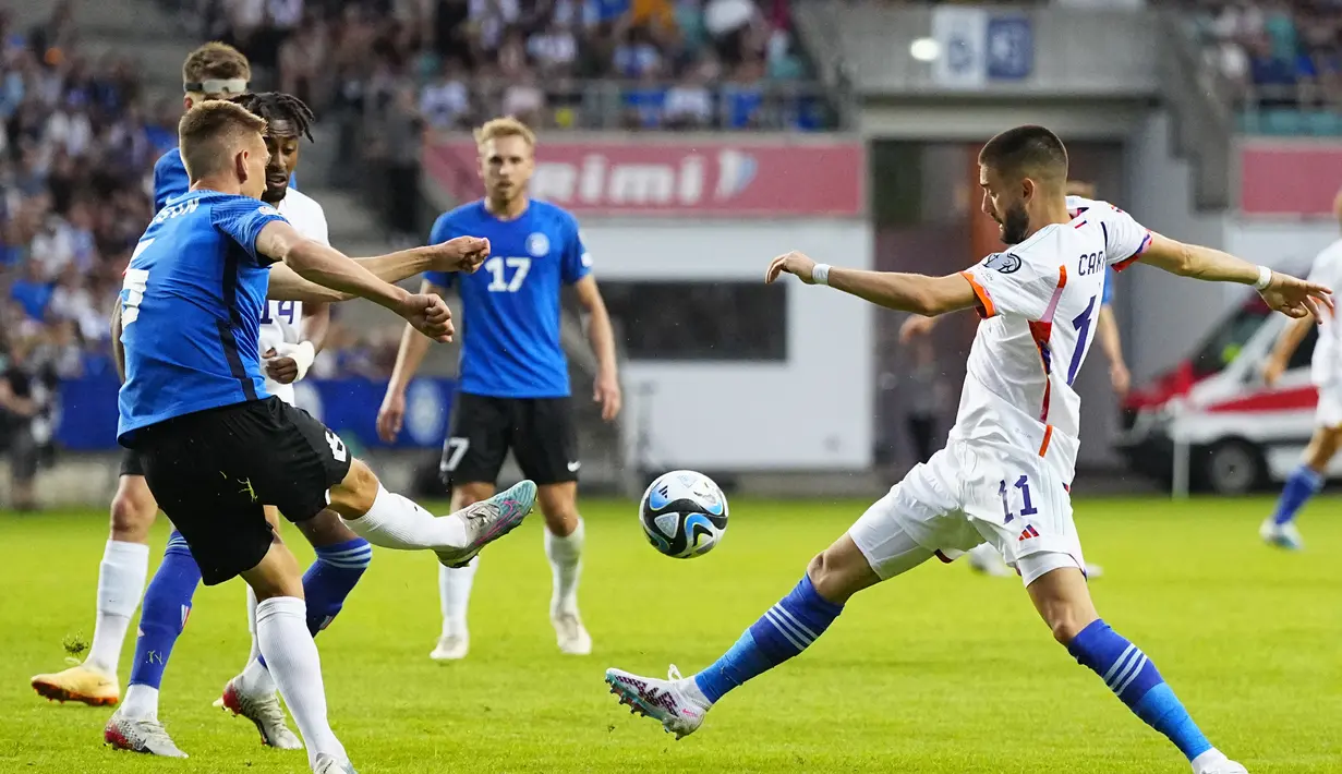 Dengan kemenangan 3-0 ini, Belgia rupanya belum bisa menggeser Austria yang berada di puncak klasemen. (AP Photo/Pavel Golovkin)