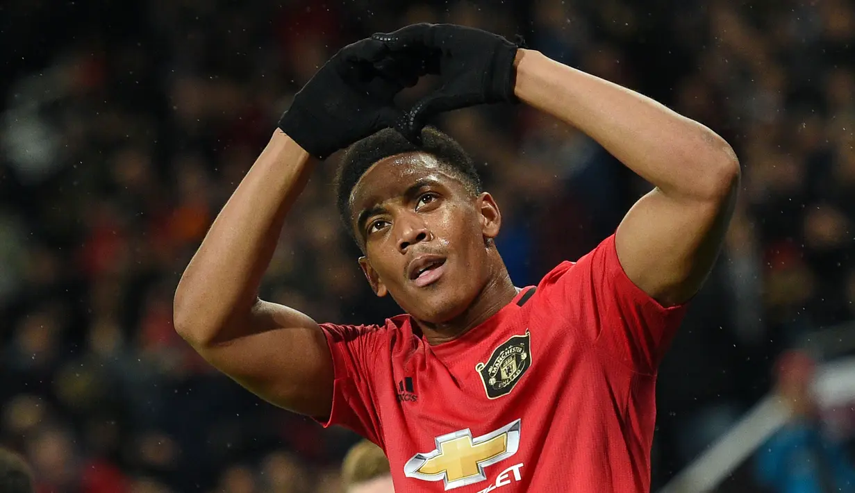 Anthony Martial - Manchester United melabuhkan winger asal Prancis ini dari Monaco dengan transfer mencapai 60 juta euro. (AFP/Oli Scarff)