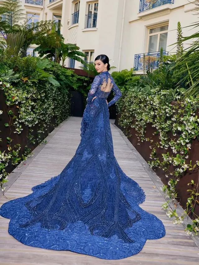 6 Inspirasi Kebaya Dress Artis untuk Hari Kartini, dari Ayu Dewi, Cinta Laura, hingga Nabila Syakieb