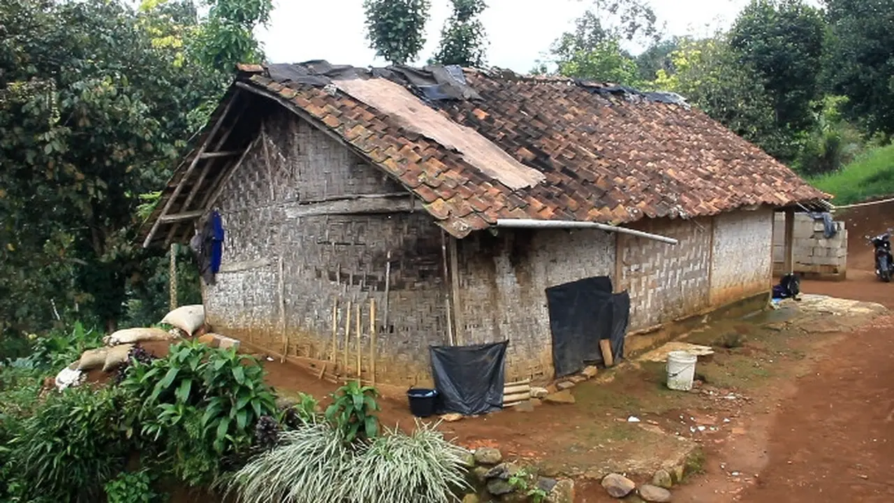 kisah kemiskinan di sukabumi