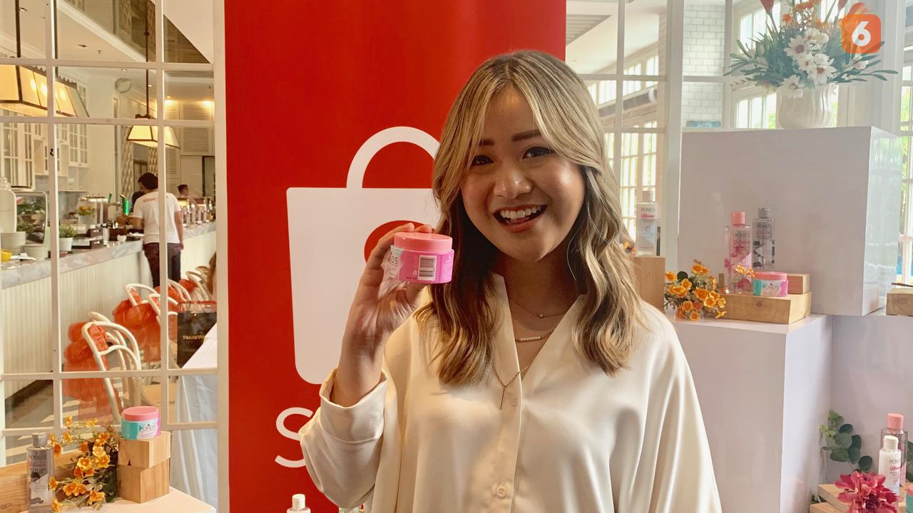 Tips Archangela Chelsea untuk Make Up di Udara Berpolusi