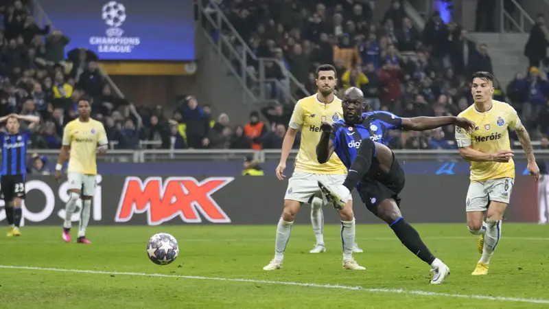 Foto: Romelu Lukaku Cetak Gol dan Aksi Pemain Inter saat Kalahkan Porto di Liga Champions