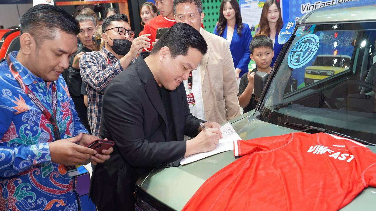 VinFast jadi Sponsor Baru Timnas, Erick: Saya Beli Satu Warna Merah