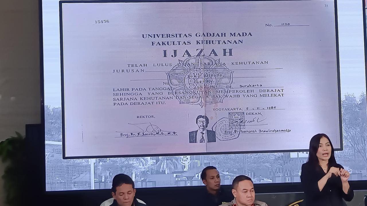 Jokowi Jawab Tantangan Megawati Soal Ijazah Asli: Saya Buka di Pengadilan, Biar Terang Benderang