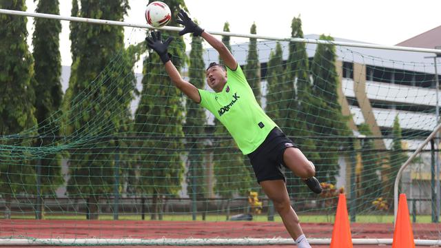 Persita Tangerang melepas Yogi Triana.