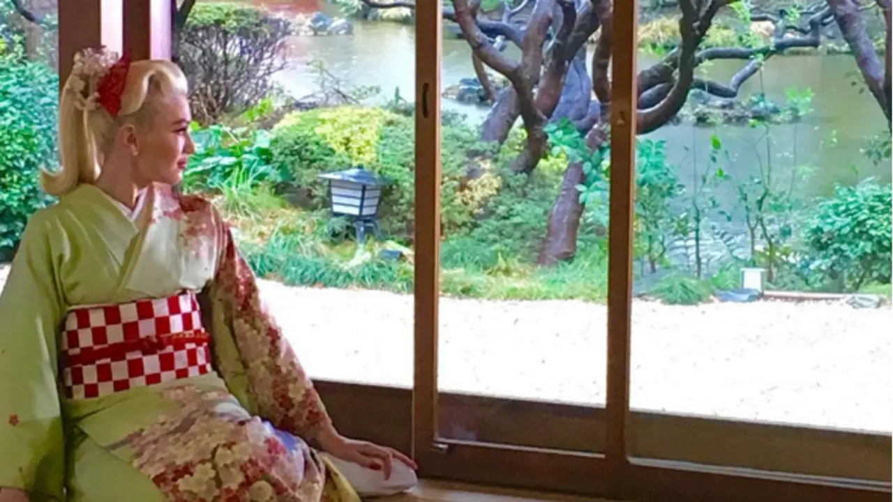 Cerita Gwen Stefani yang Terlihat Cantik Jadi Geisha di Instagram