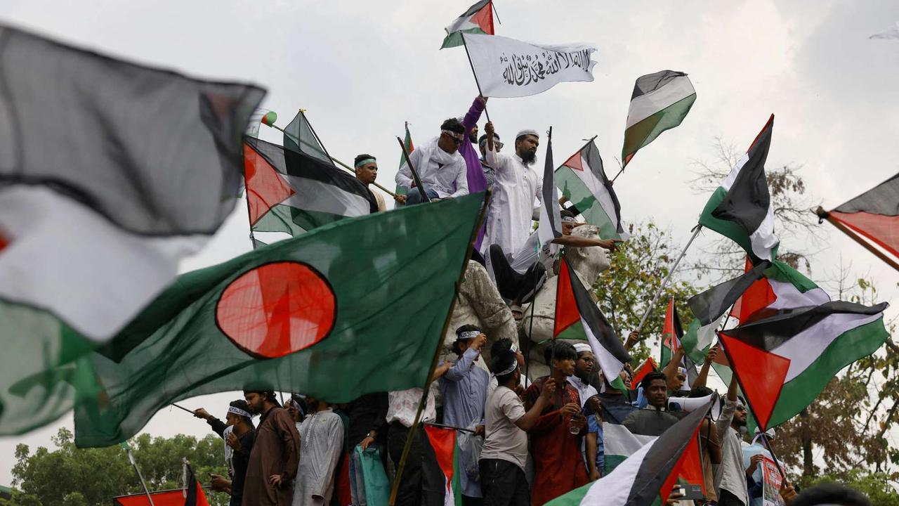 Lautan manusia sesaki aksi solidaritas untuk warga Palestina di Bangladesh