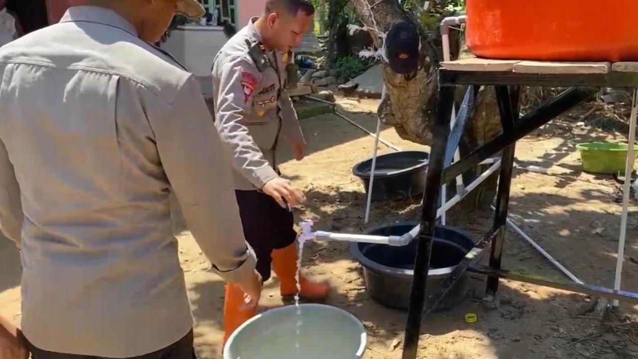 Polda Sumut Hadirkan Air Bersih untuk Warga Hutanabolon, Pasang Filter Air Nanotec pada Sumur Bor
