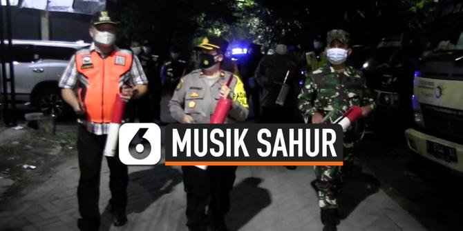 VIDEO: Bangunkan Sahur Warga, Aparat Memainkan Musik Patrol