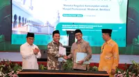 Badan Kesejahteraan Masjid (BKM) bersama Badan Wakaf Indonesia (BWI) menandatangani MoU Gerakan Wakaf Uang Berbasis Masjid. (Istimewa)