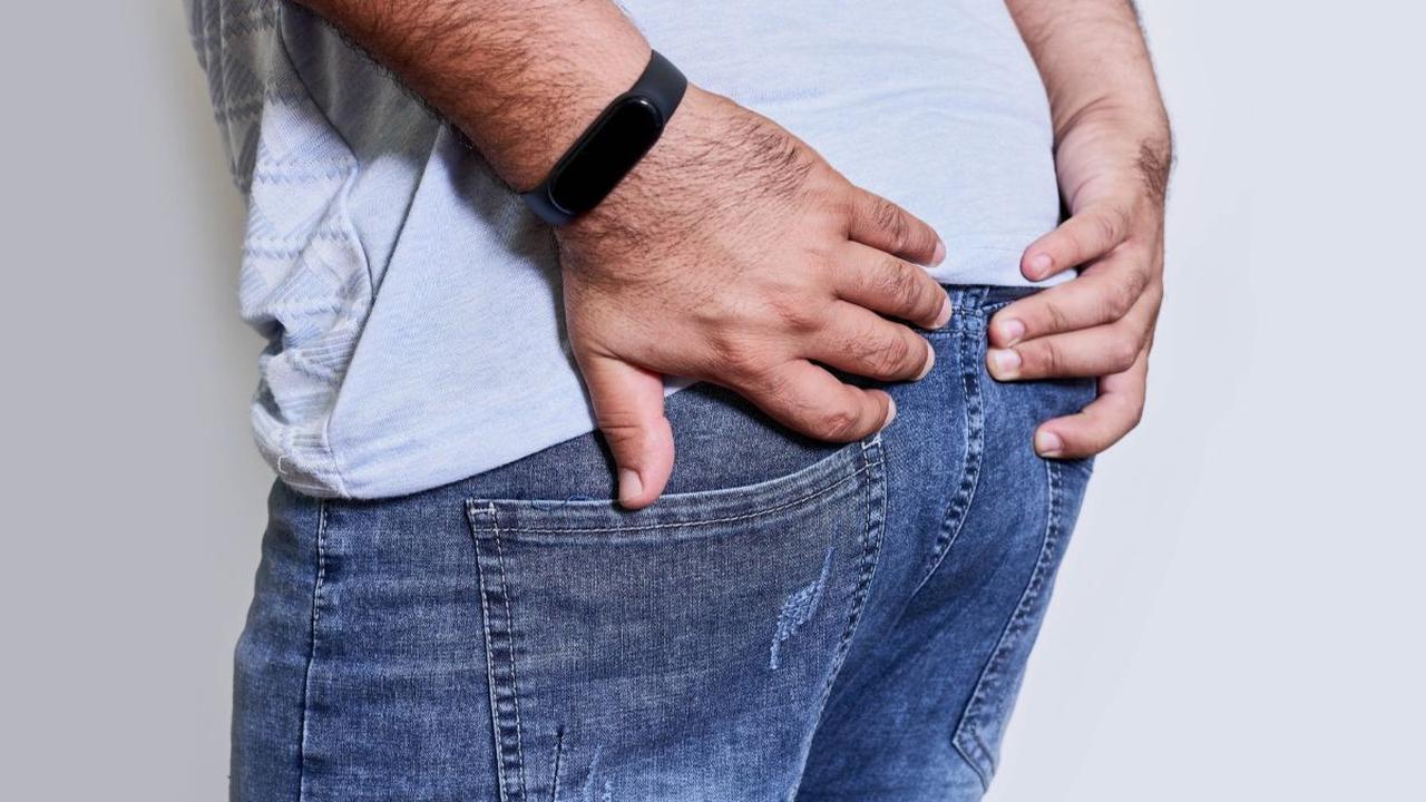 2. Benjolan Bengkak di Dalam atau Sekitar Anus