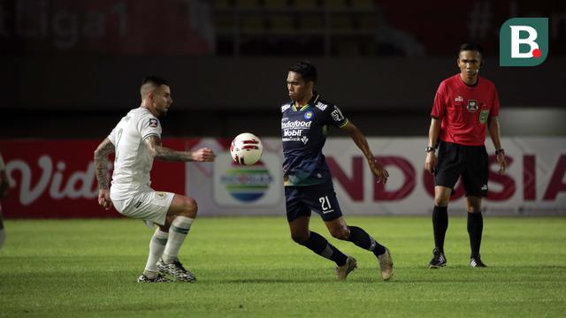 PS Sleman vs Persib Bandung