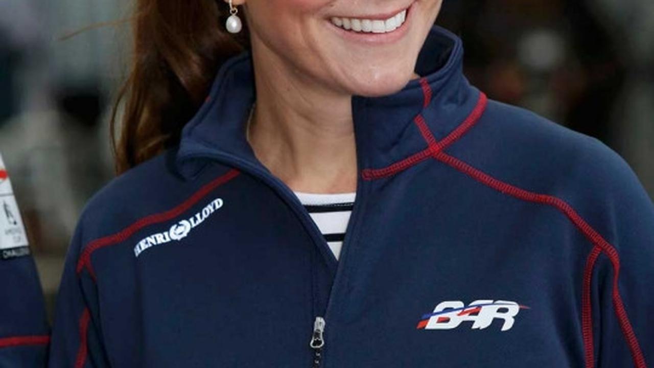 Hadiri America's Cup World Series, Kate Middleton tampil sporty