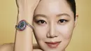 Gong Hye JIn tampil glamor dengan dua koleksi jam tangan Limelight Gala terbaru yang dirancang untuk peringatan 50 tahun koleksinya.  [Dok/Piaget]