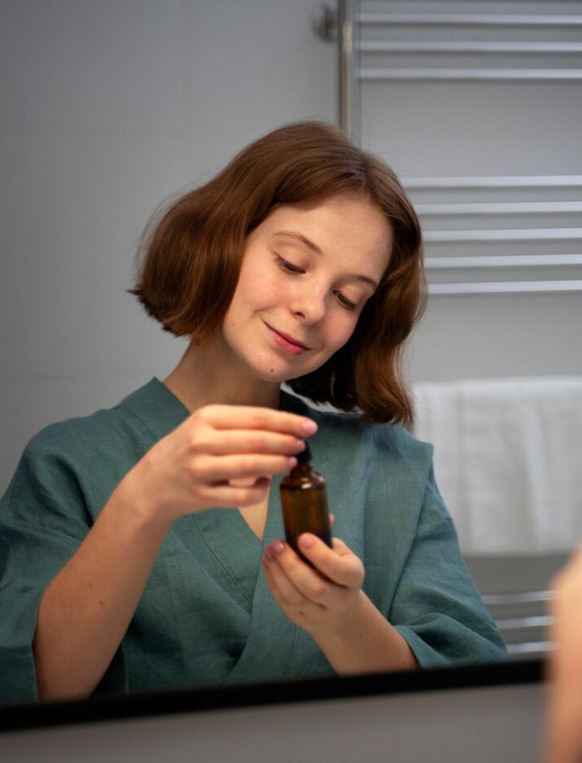 Retinol di Usia 20-an: Rahasia Kulit Mulus atau Overhype?