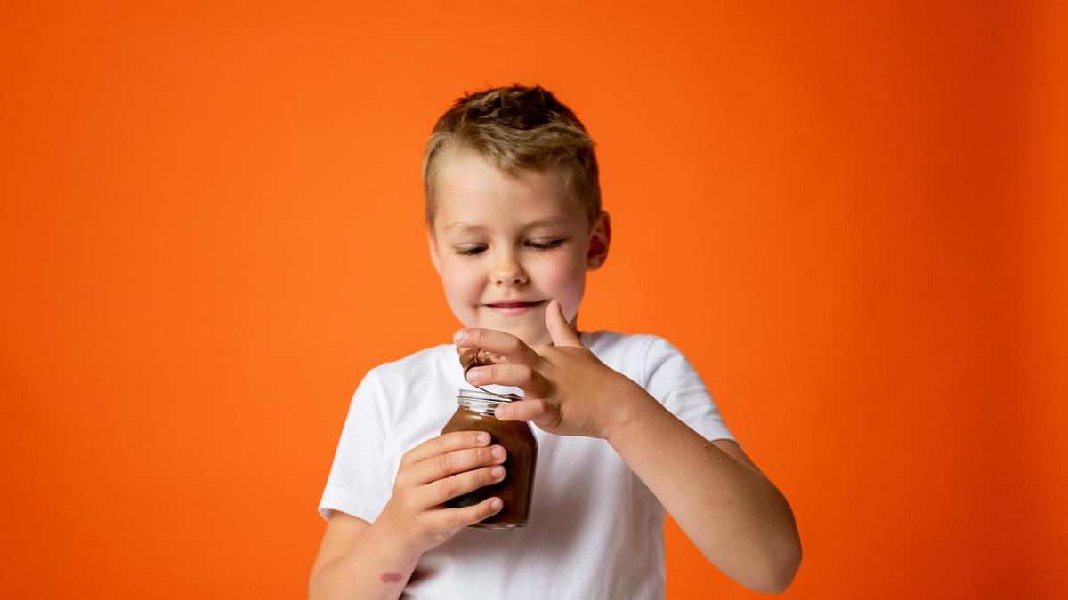 5 Tips Ampuh Meminimalisir Sugar Rush pada Anak untuk Kontrol Tantrum