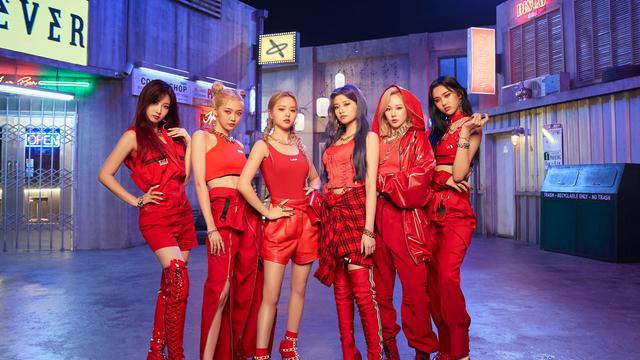 Everglow.  (Yuehua Entertainment via Soompi)