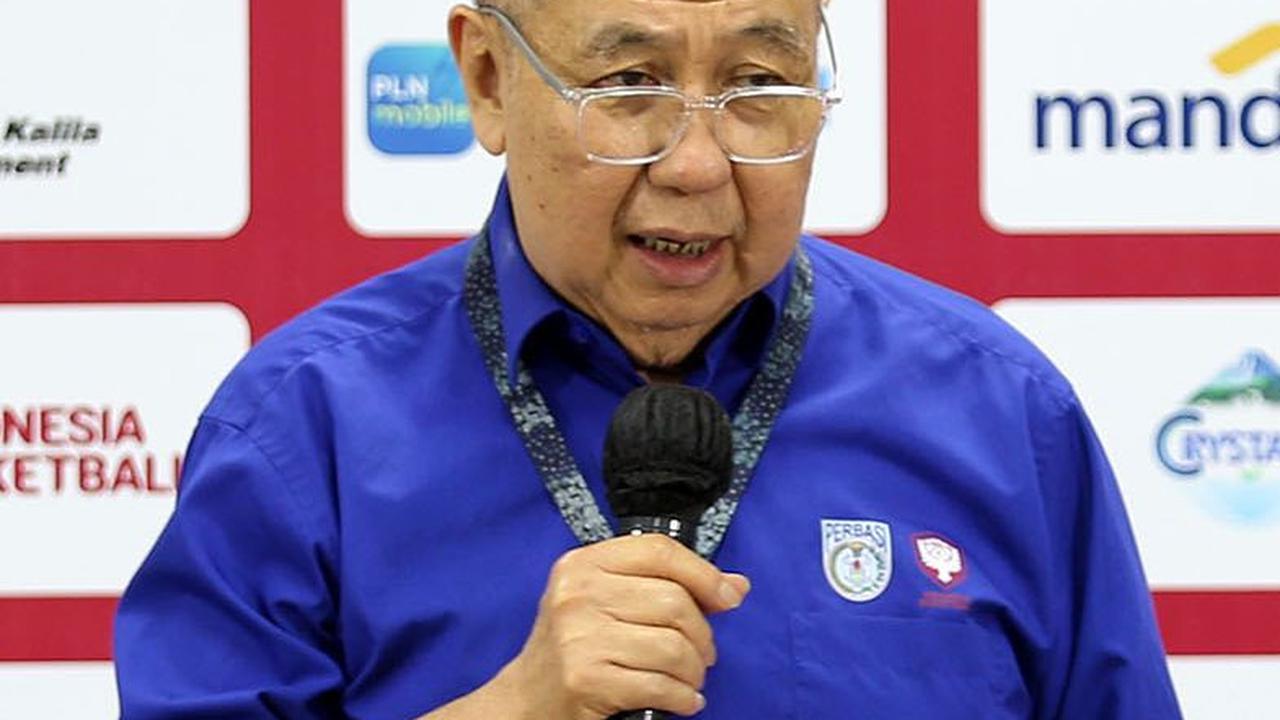 Ketua Umum PP Perbasi, Danny Kosasih memberikan keterangannya saat melakukan persiapan jelang laga tersebut.