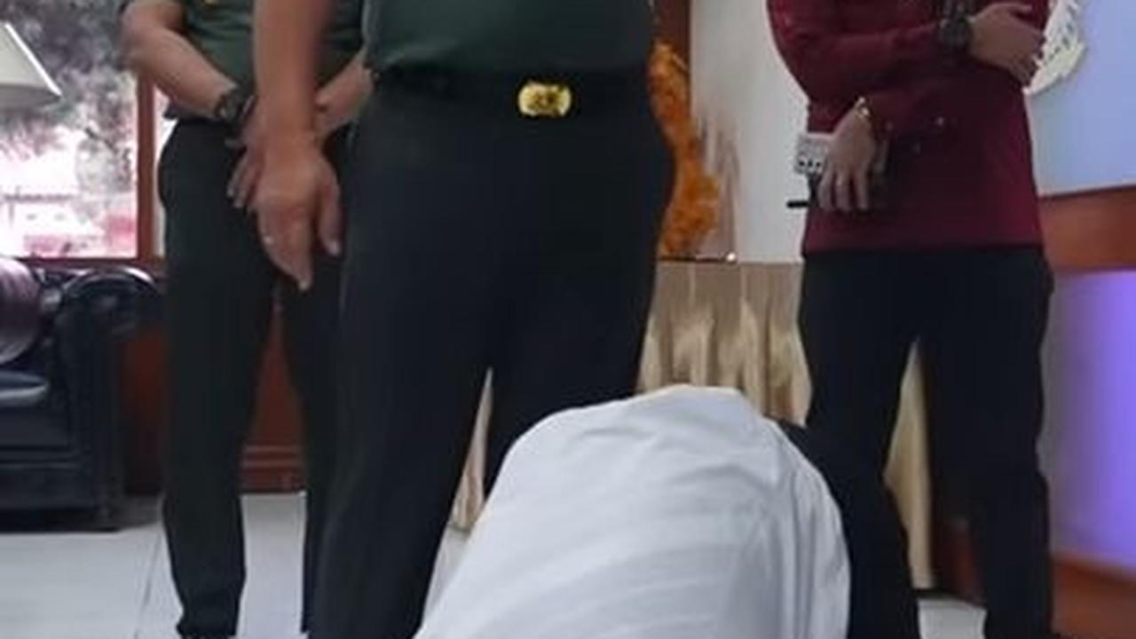 Kenang Wasiat Ayah, Raffi Atqiyah Menangis Cium Tangan Jenderal Dudung usai Diluluskan jadi Bintara TNI Tanpa Tes