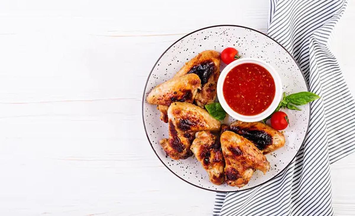 6 Resep Ayam Bumbu Rujak Jawa Timur, Pedas dan Gurihnya Bikin Nagih