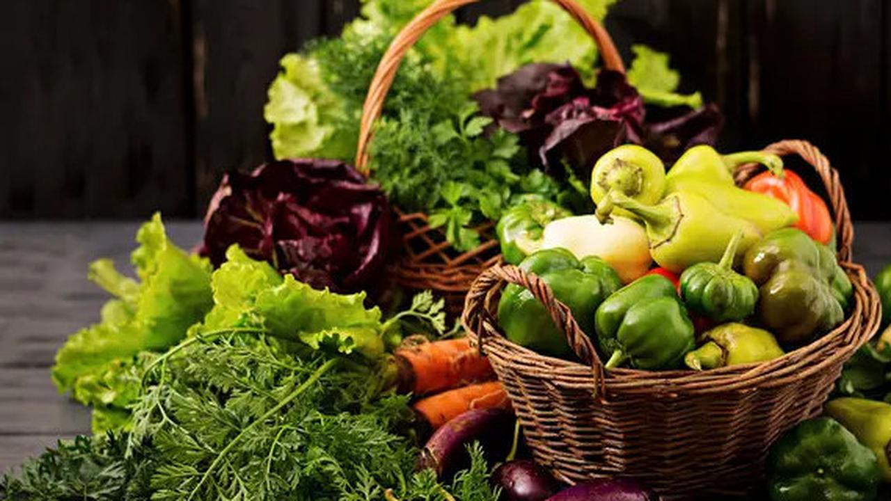10 Sayur Penurun Darah Tinggi Alami Paling Cepat & Efektif