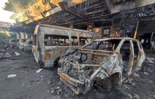 Tragedi 67 Mobil Terbakar: Kerusuhan di Kantor DPRD Makassar Tewaskan Tiga Orang