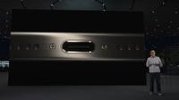 Peluncuran iPhone 15, iPhone sekalian mempensiunkan Lightning port yang sudah dipakainya sejak 2012.  (Foto: Screenshot Apple Event di YouTube Apple).