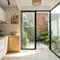 9 Desain Dapur Mungil yang Menyatu dengan Taman Kering Minimalis, Tampil Asri dan Estetik