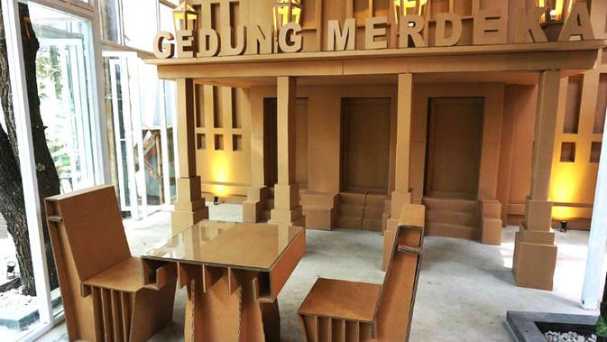 Taman Kardus  Kafe Unik dari  Kardus  di  Bandung  Citizen6 