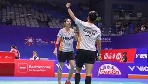 Dejan Ferdinansyah/Gloria Emanuelle Widjaja lolos ke perempat final China Open 2024.&nbsp;Ganda campuran Indonesia itu menang atas pasangan Malaysia Chen Tang Jie/Toh Ee Wei&nbsp;21-15, 13-21, serta 21-9 di Olympic Sports Center Gymnasium, Kamis (19/9/2024). (foto: PP PBSI)