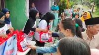 Relawan Sahabat Setia Erick Thohir (SATSET) mengkonsolidasikan pengurus dan anggota di 6 Provinsi Pulau Jawa dengan aksi sosial berbagi ribuan sembako. (Ist)