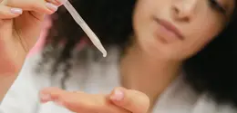 Kondisi lingkungan yang berubah dapat mempercepat hilangnya kelembapan alami kulit (Sumber: Pexels.com)