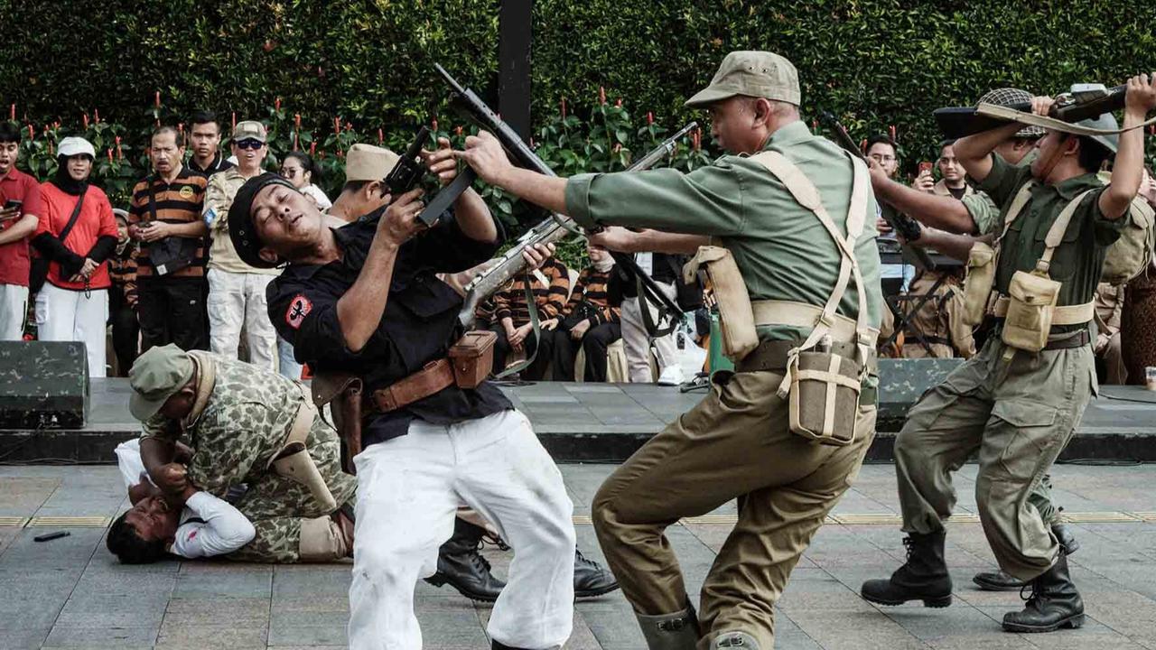 FOTO: Aksi Heroik Serangan Umum Surakarta 1949 Warnai Car Free Day  Bundaran HI