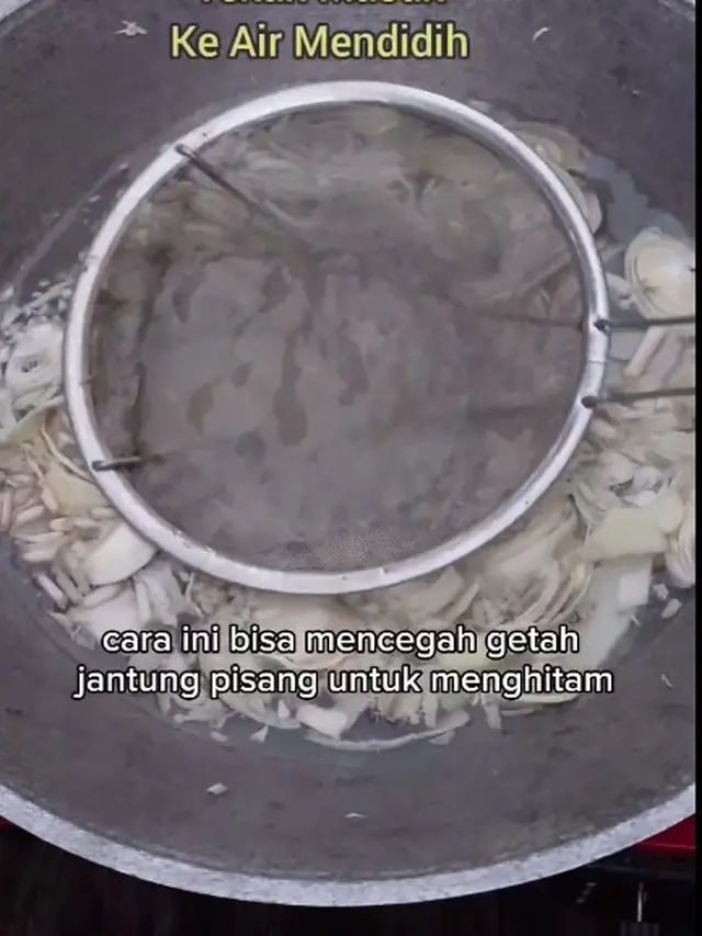 Modal 1 Bahan, Ini Cara Olah Jantung Pisang Agar Tetap Putih