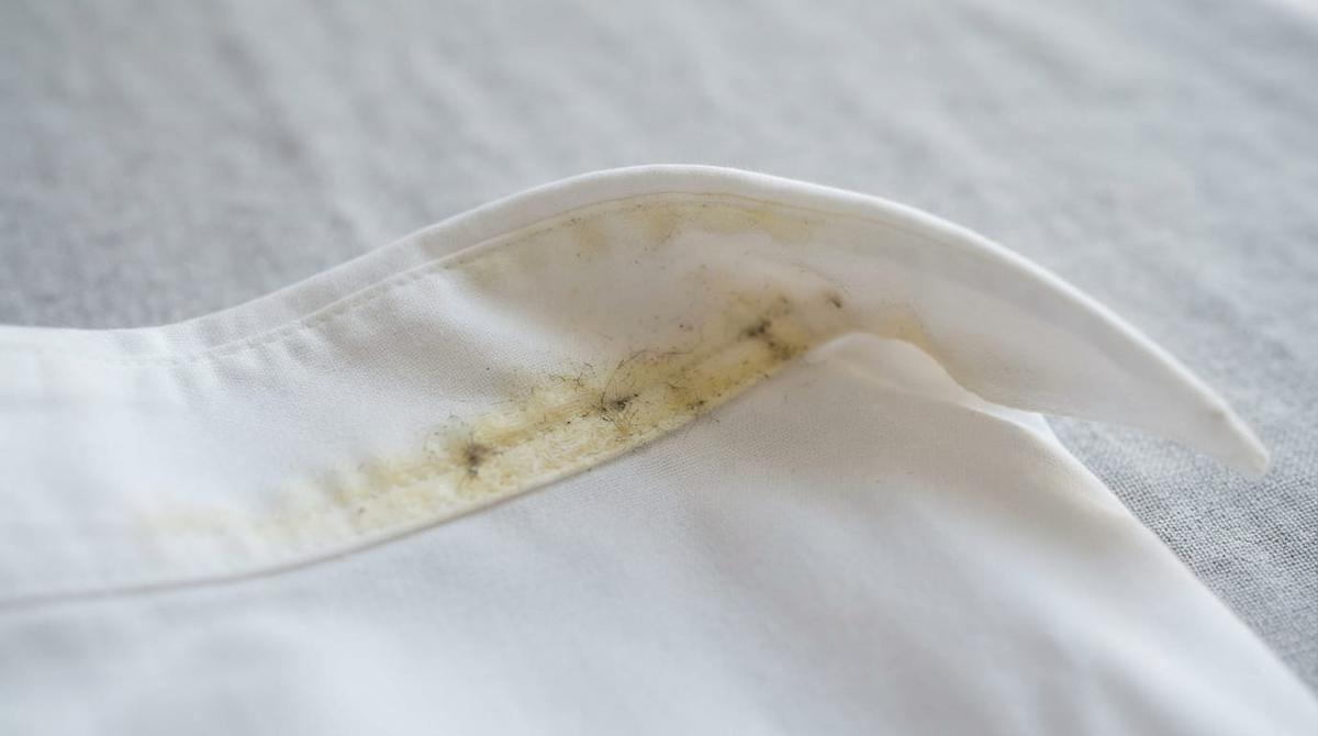 Kenapa Kerah Baju Cepat Menguning Meski Sering Dicuci