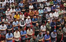 Niat Sholat Jumat Beserta Tata Caranya yang Benar, Lengkap Buat Imam dan Makmum