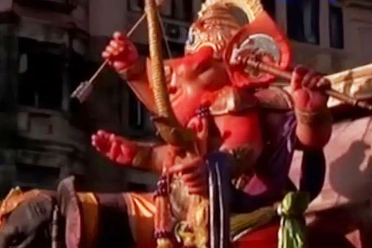 Unjuk Rasa Ribuan Bidan PTT hingga Perayaan HUT Dewa Ganesha