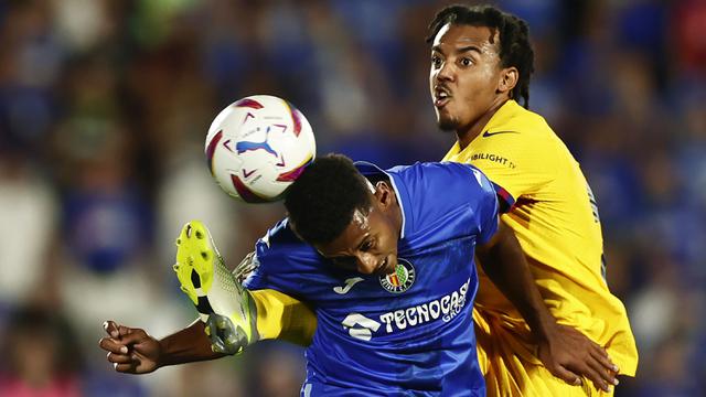 Foto: Drama Laga Keras Getafe Vs Barcelona di Pekan Pertama Liga Spanyol, 7 Kartu Kuning dan 3 Kartu Merah