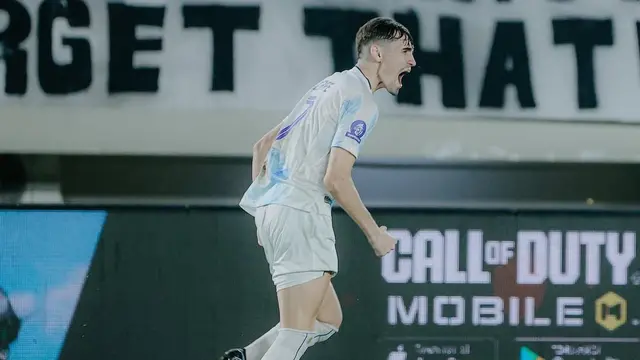 Deri Corfe - Persis Solo Vs PSIM Yogyakarta di BRI Super League 2025/2026