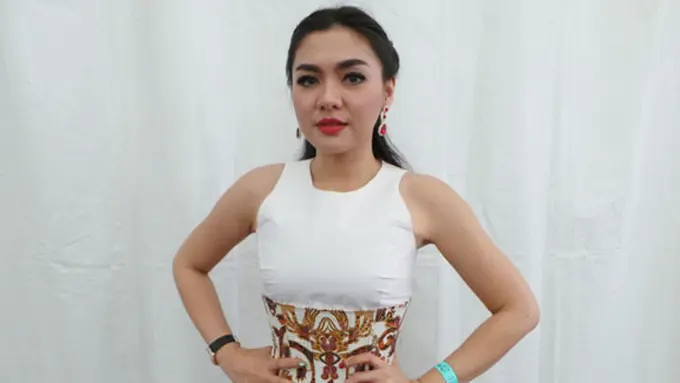 Copyright by Vemale.com