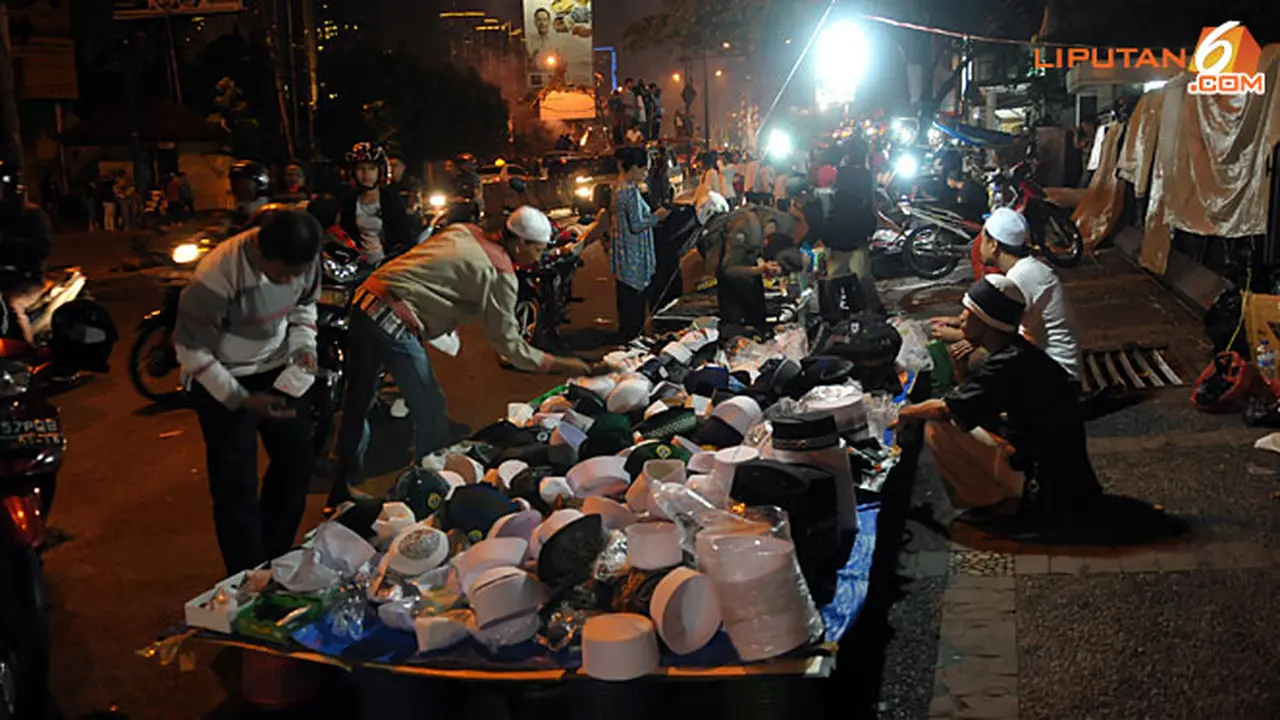 pasar-malam-1-130924b.jpg