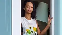 Ratapi Nasib, Rihanna Habis Menangis Semalaman?