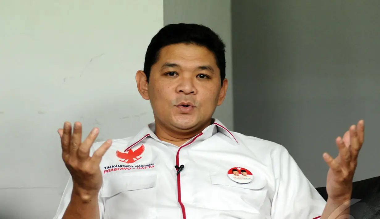 Derry melihat Gerindra dan Prabowo Subianto adalah sosok yang tepat untuk mewujudkan Indonesia yang lebih baik, Jakarta, Senin (9/6/2014) (Liputan6.com/Helmi Fithriansyah) 