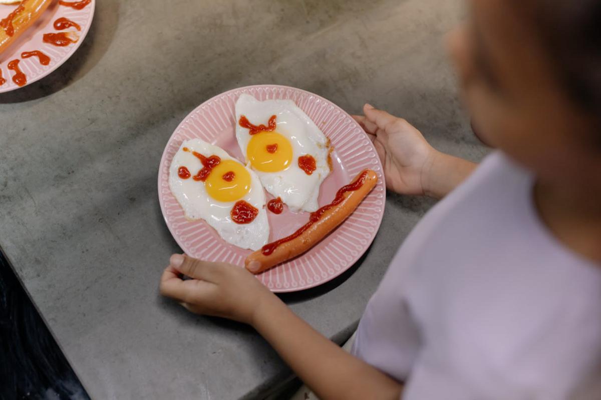 Ilustrasi Makanan Anak-anak