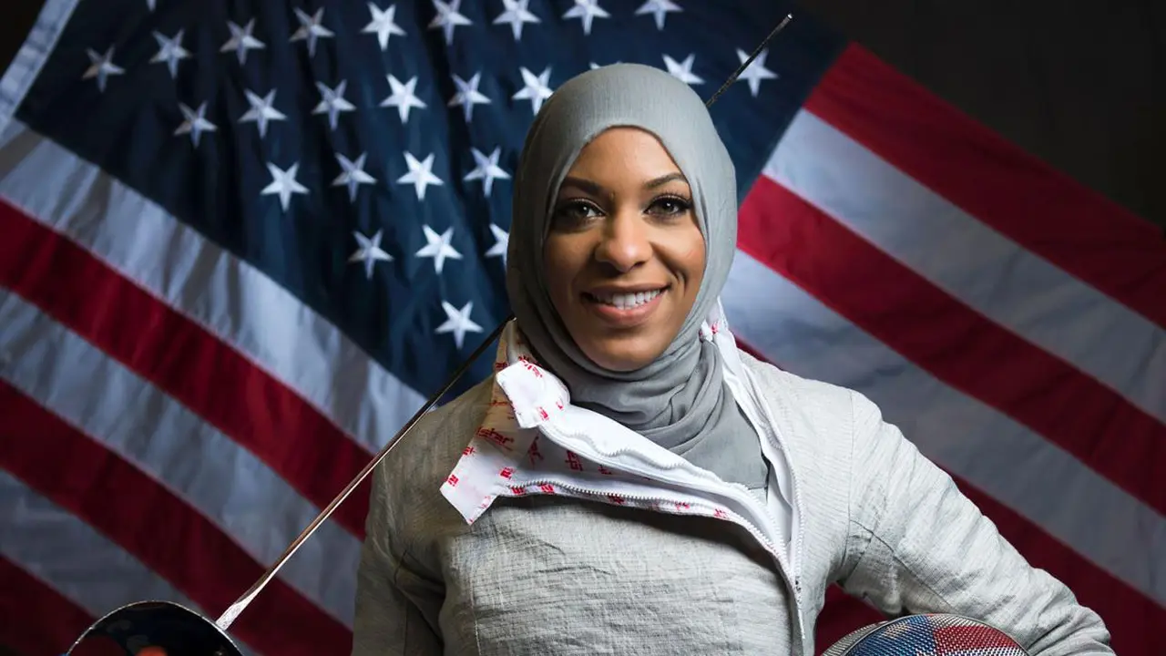 Ibtihaj Muhammad (themuslimvibe)